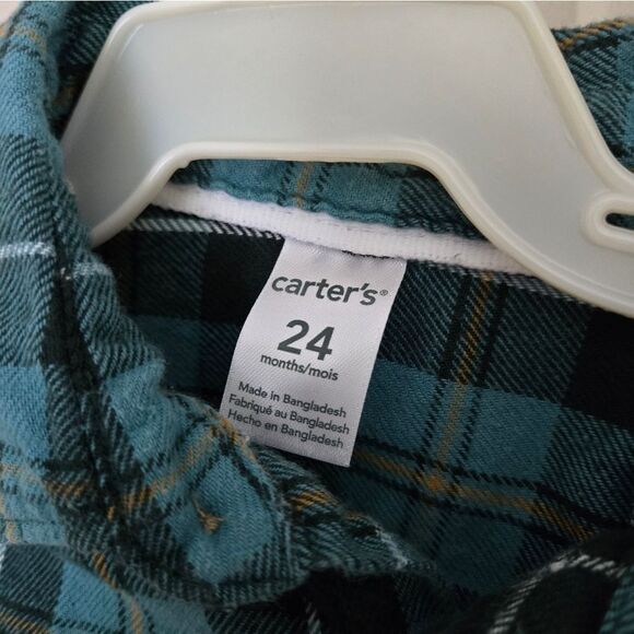 3/$20 Carter's button down onesie 24 m - Picture 2 of 4